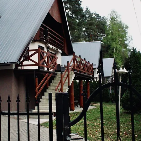 Bajkowe Chatki Letniskowe Nad Jeziorem Narie *