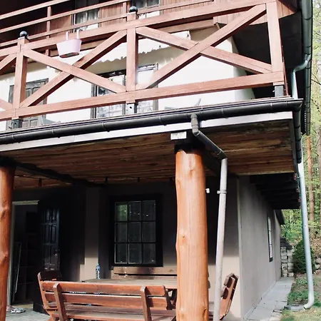 بيت للعطل Bajkowe Chatki Letniskowe Nad Jeziorem Narie *