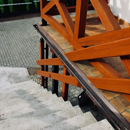 بيت للعطل Bajkowe Chatki Letniskowe Nad Jeziorem Narie Güldenboden