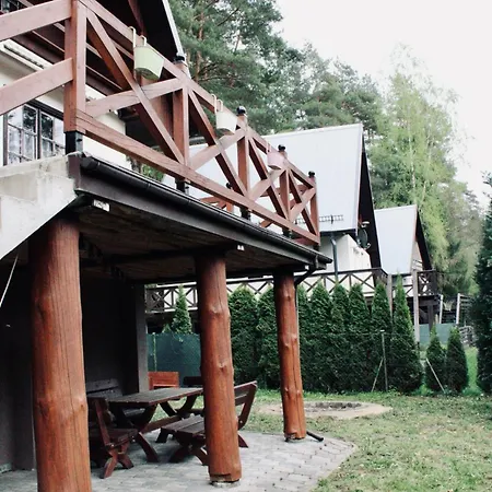 بيت للعطل Bajkowe Chatki Letniskowe Nad Jeziorem Narie Güldenboden