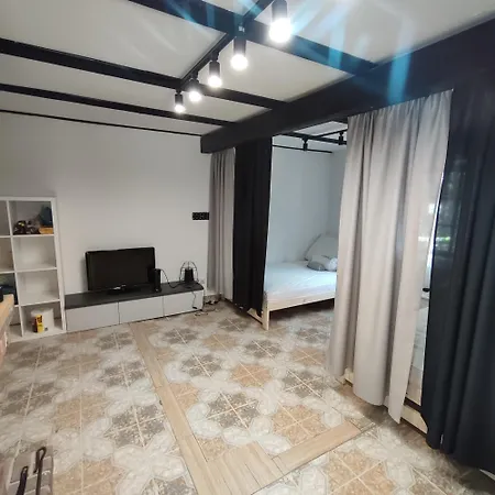 بيت للعطل Bajkowe Chatki Letniskowe Nad Jeziorem Narie *