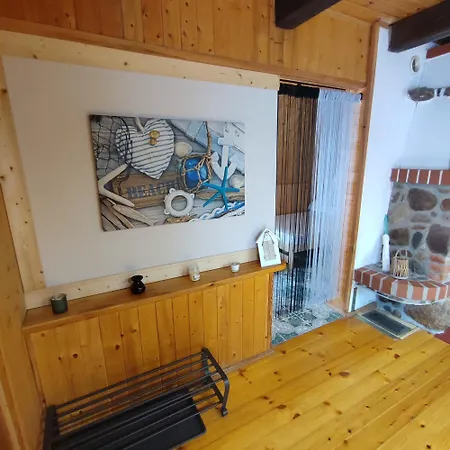 Bajkowe Chatki Letniskowe Nad Jeziorem Narie *