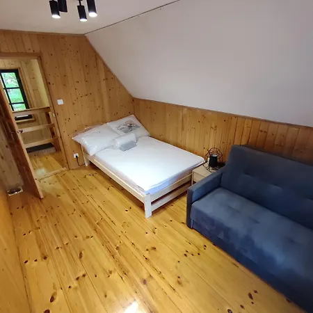 بيت للعطل Bajkowe Chatki Letniskowe Nad Jeziorem Narie *