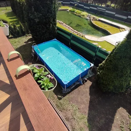 Bajkowe Chatki Letniskowe Nad Jeziorem Narie